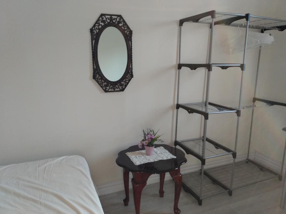 Healing Touch Holistic Living Space Amherst Oda fotoğraf